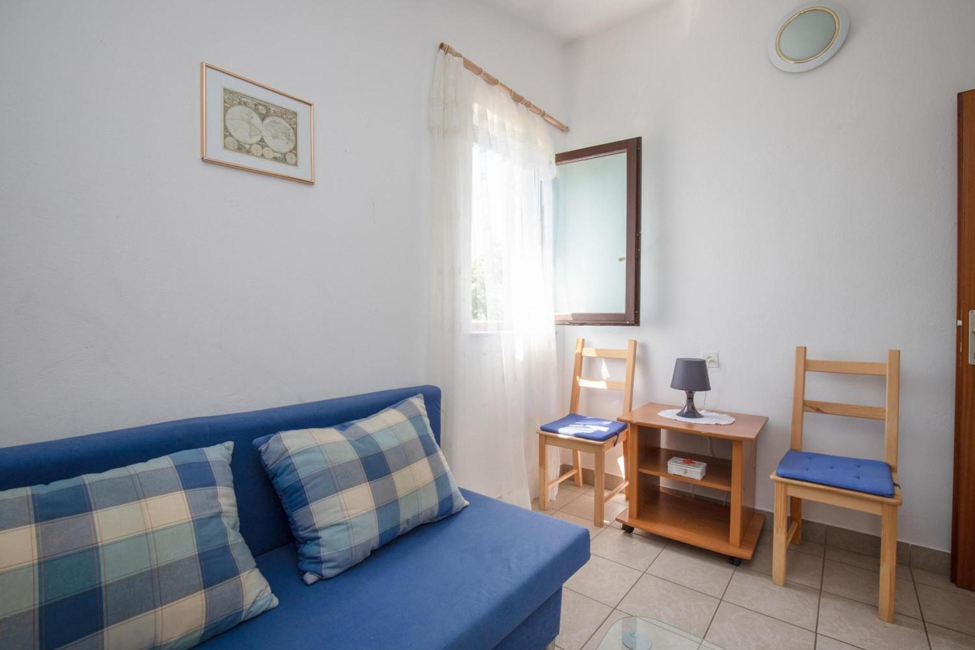 Apartments Brankica Island - Happy Rentals Вантачичи Екстериор снимка