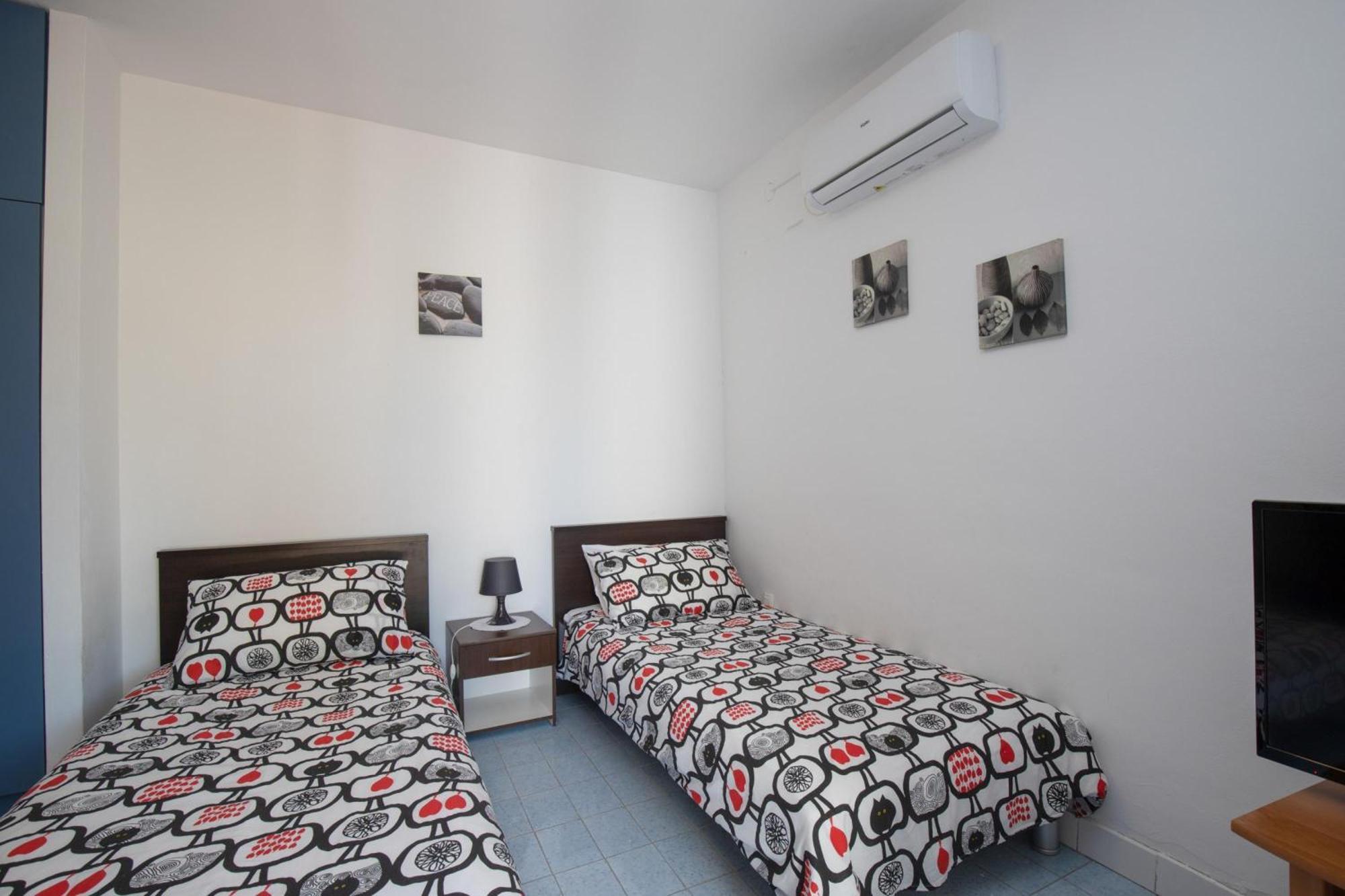 Apartments Brankica Island - Happy Rentals Вантачичи Екстериор снимка