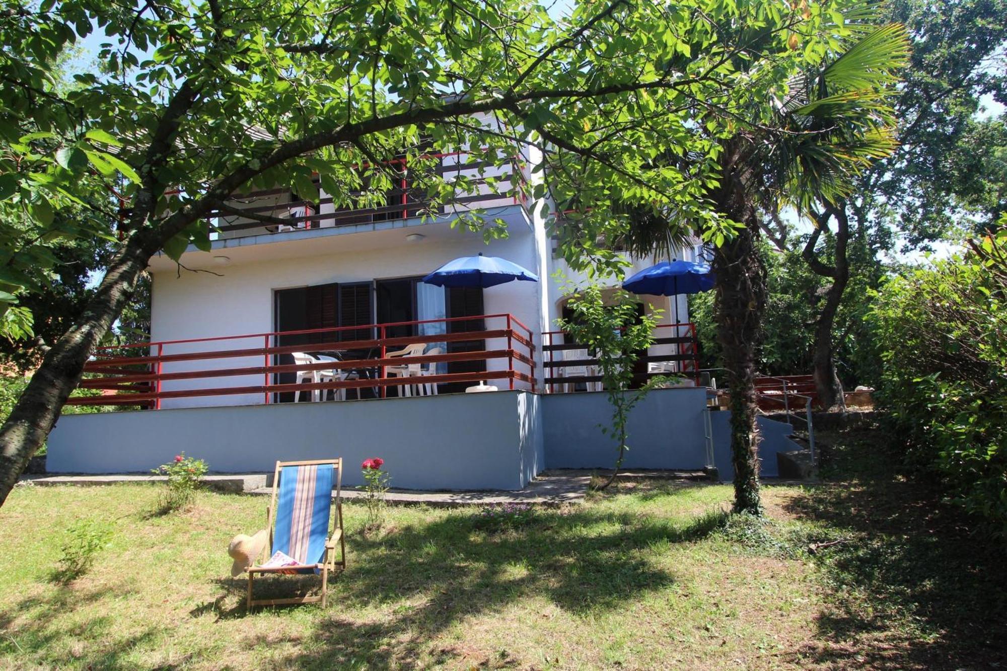 Apartments Brankica Island - Happy Rentals Вантачичи Екстериор снимка