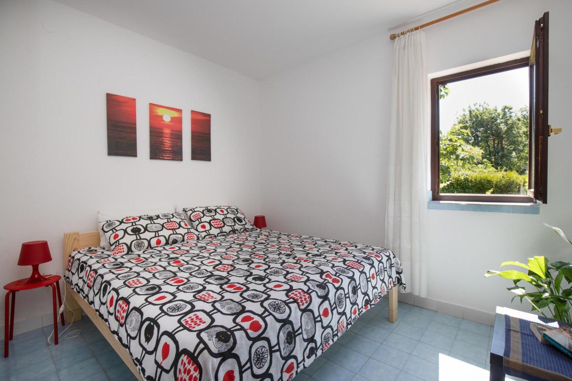 Apartments Brankica Island - Happy Rentals Вантачичи Екстериор снимка
