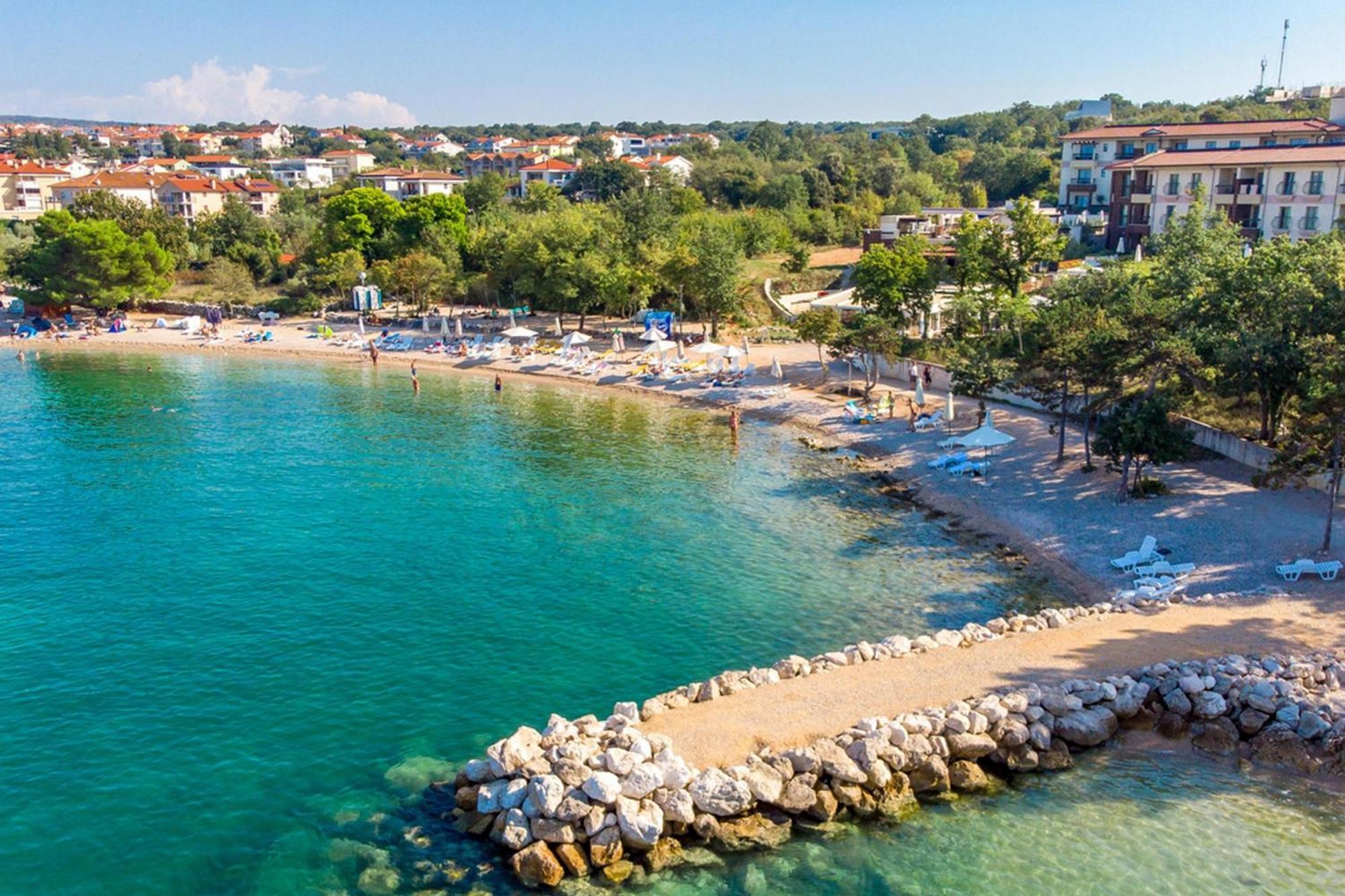 Apartments Brankica Island - Happy Rentals Вантачичи Екстериор снимка