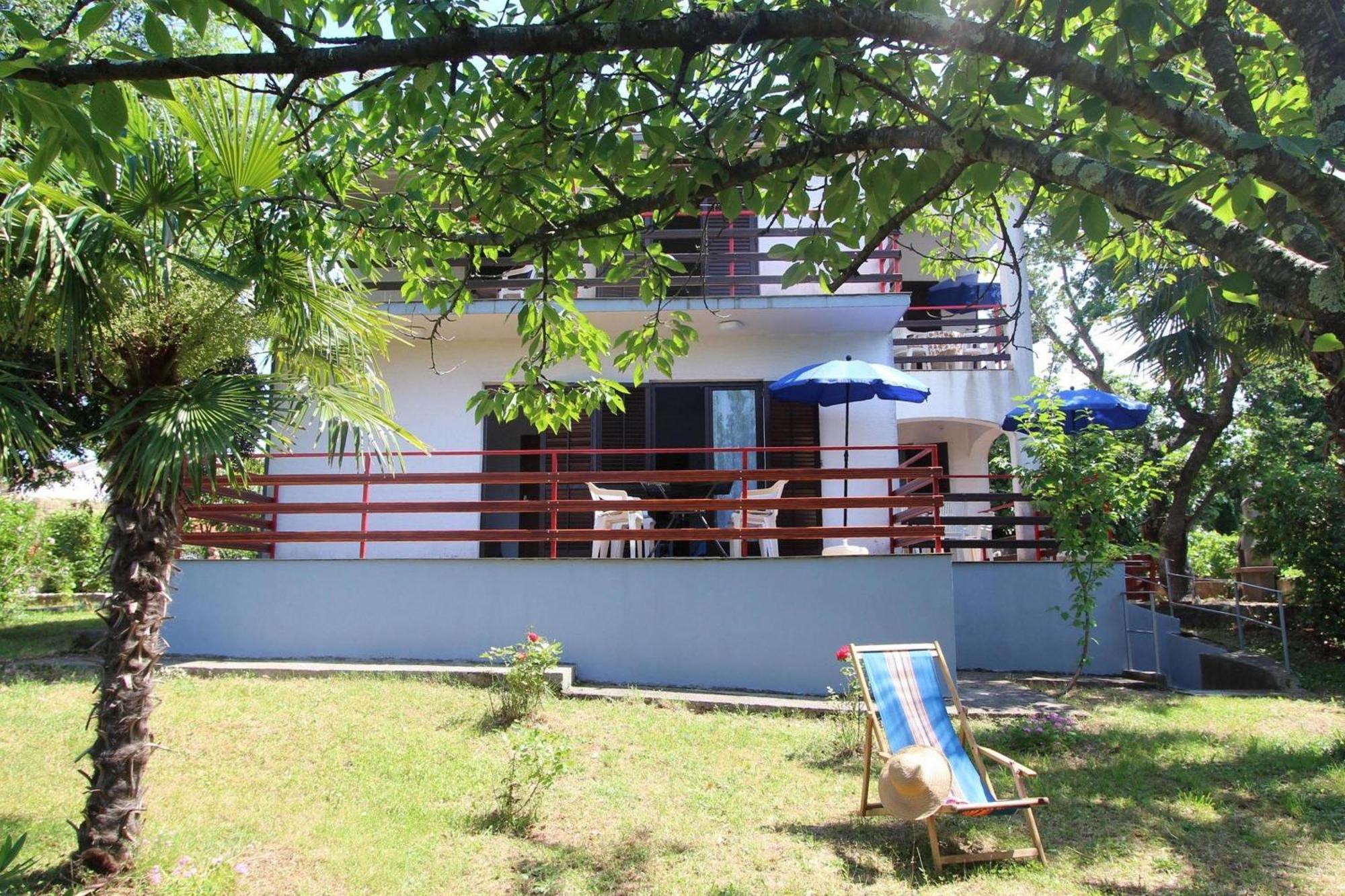 Apartments Brankica Island - Happy Rentals Вантачичи Екстериор снимка