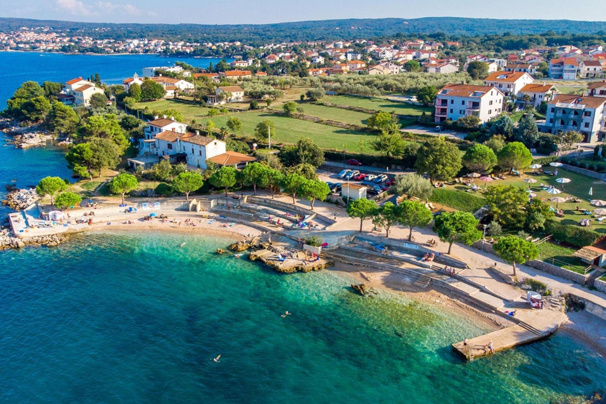 Apartments Brankica Island - Happy Rentals Вантачичи Екстериор снимка