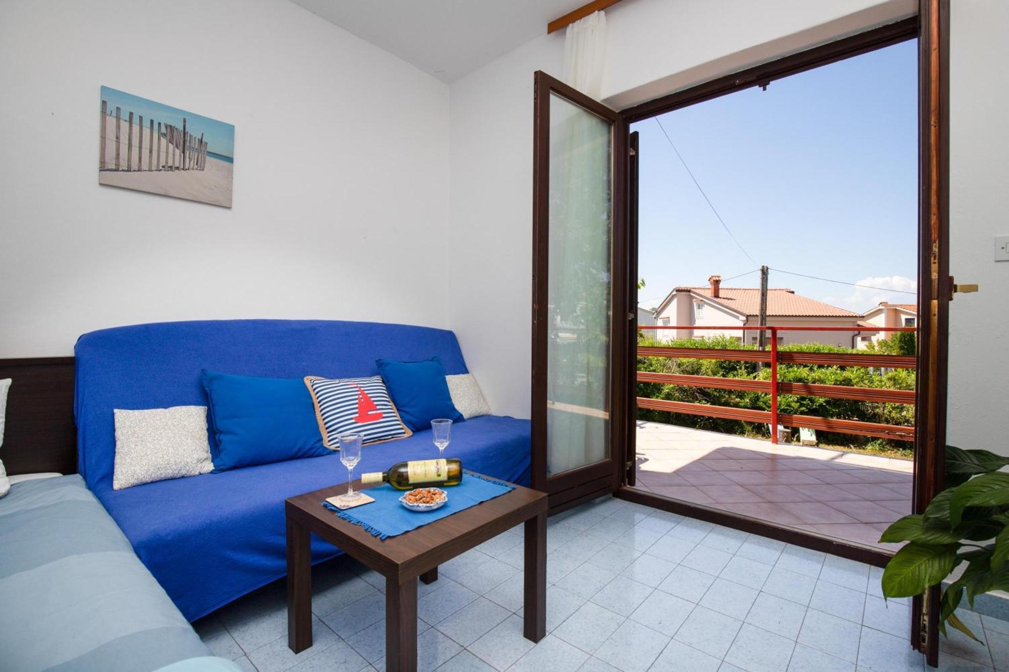 Apartments Brankica Island - Happy Rentals Вантачичи Екстериор снимка